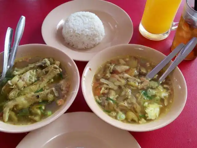 Gambar Makanan Soto Ceker & Ranjau Pak Gendut 9