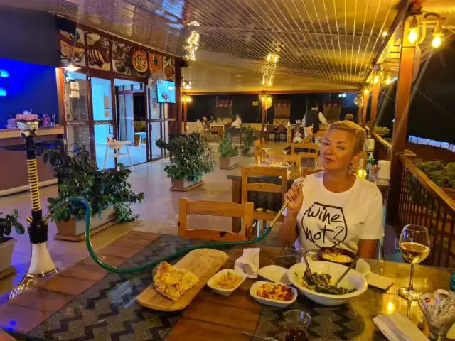 Doruk Cafe Bar'nin yemek ve ambiyans fotoğrafları 4