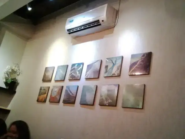 Gambar Makanan Basilia Café and Dine 9