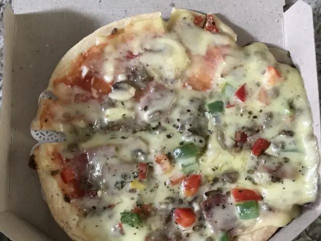 Gambar Makanan Noi Pizza 8