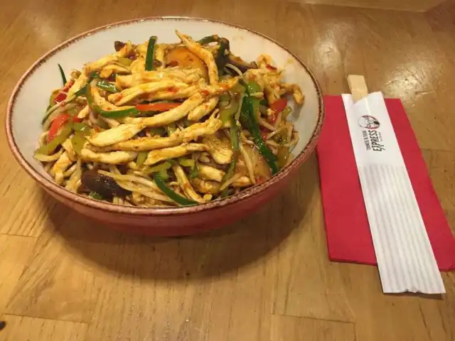 Chinese & Sushi Express'nin yemek ve ambiyans fotoğrafları 65