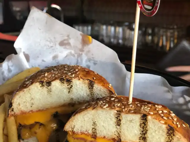 rePUPlicofburger'nin yemek ve ambiyans fotoğrafları 17