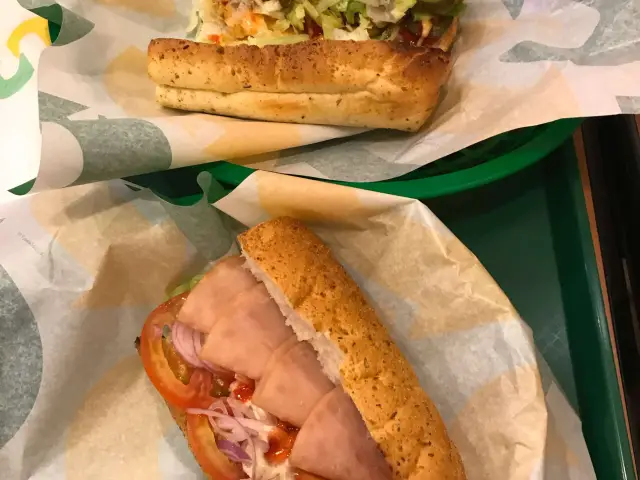 Subway Food Photo 11