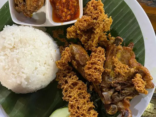 Gambar Makanan MbokCentilSpesialAyamKampung 5