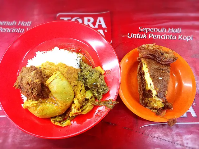 Gambar Makanan Nasi Kapau Uni Upik 13