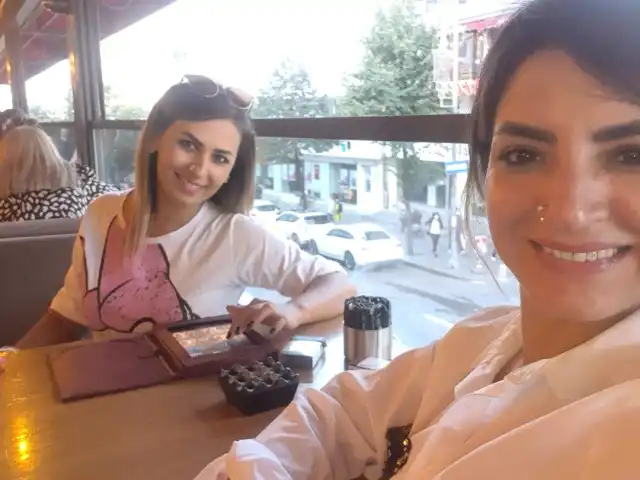 Qplus Cafe & Restaurant'nin yemek ve ambiyans fotoğrafları 5