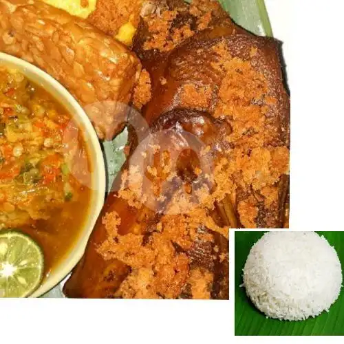 Gambar Makanan Sop Iga Ayam Woku Sikembar, Pulo Gadung 1