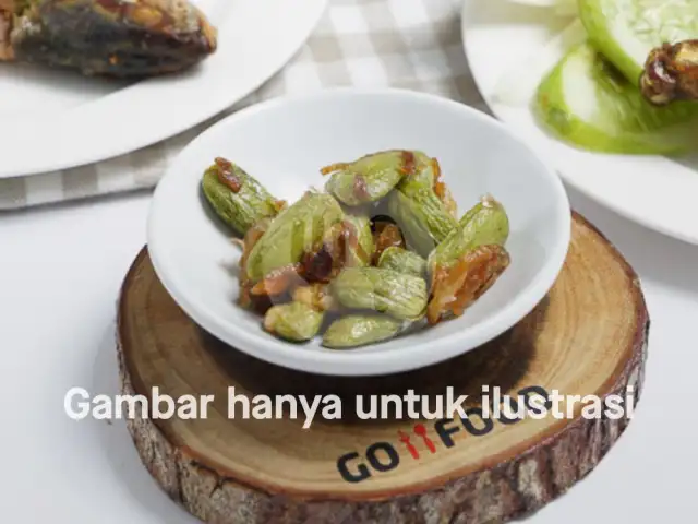 Gambar Makanan Ayam Pecak Joko Moro Katamso Land, Medan Maimun 18