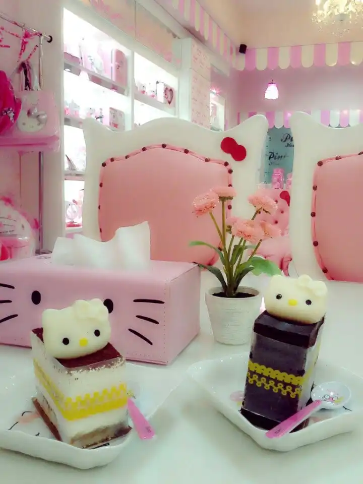 Pink House Cafe