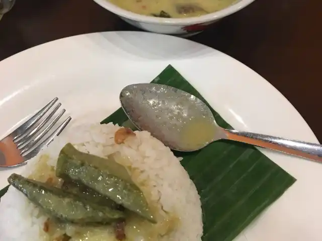 Aroi Thai Food Photo 13