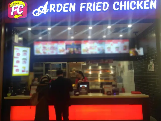 Arden Fried Chicken'nin yemek ve ambiyans fotoğrafları 2