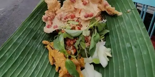 Nasi Pecel Pincuk Wader Mesen