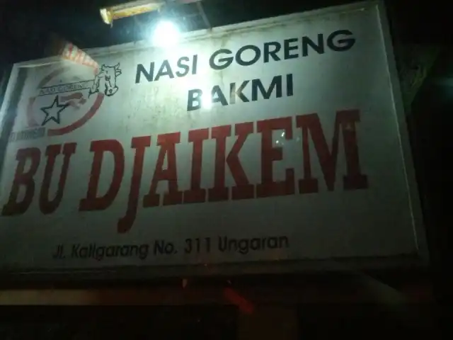 Gambar Makanan Spesial Nasi Goreng "Bu Djaikem" 4