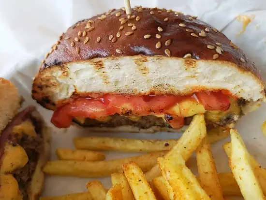 Delly Burger'nin yemek ve ambiyans fotoğrafları 14