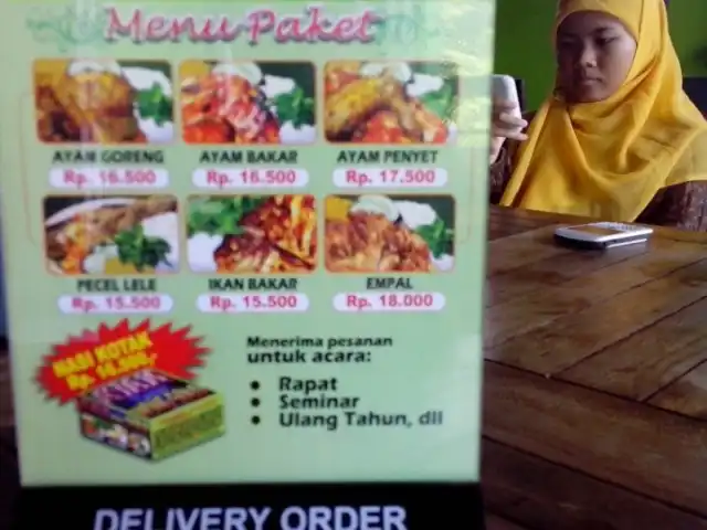 Gambar Makanan Ayam Bakar Wong Solo 8