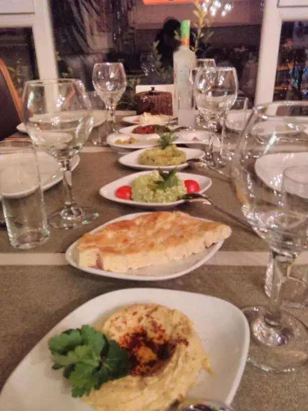 Naquesh Cafe & Butik Istnbl'nin yemek ve ambiyans fotoğrafları 9