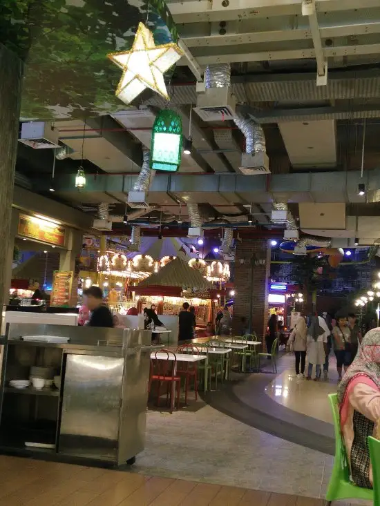 Gambar Makanan Tangcity Mall 2