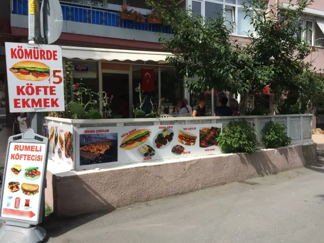 Rumeli Köftecisi'nin yemek ve ambiyans fotoğrafları 2