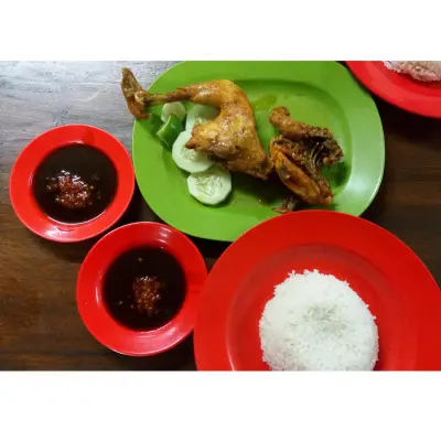 Ayam Goreng Jakarta Asli