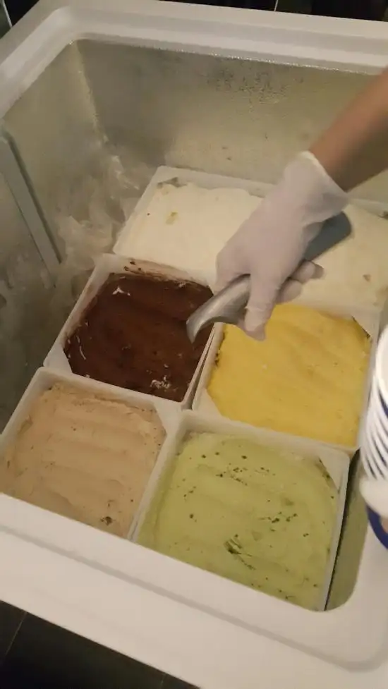 Serez Dondurmacisi - Kartal'nin yemek ve ambiyans fotoğrafları 34