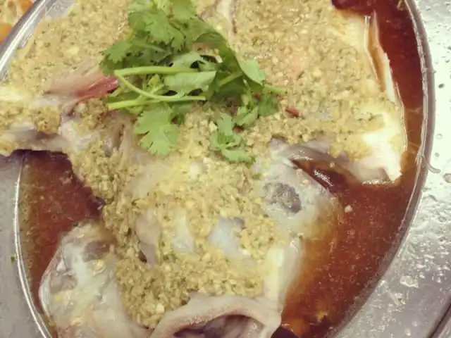 Fatty Bak Kut Teh & Steamed Fish Head Food Photo 3