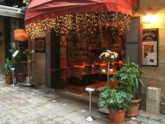 Galata Restaurant & Bar'nin yemek ve ambiyans fotoğrafları 5