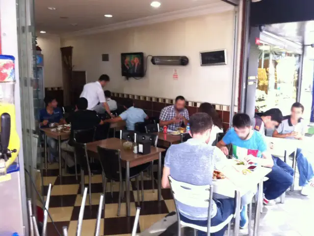 Öz Gaziantep Kebap Salonu'nin yemek ve ambiyans fotoğrafları 5