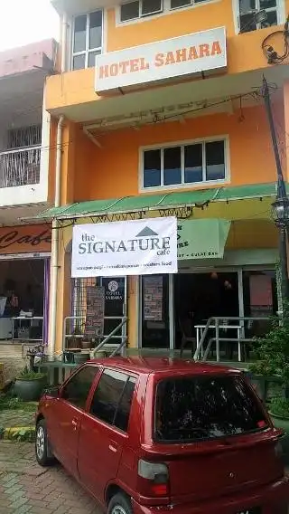 The Signature Cafe Food Photo 1