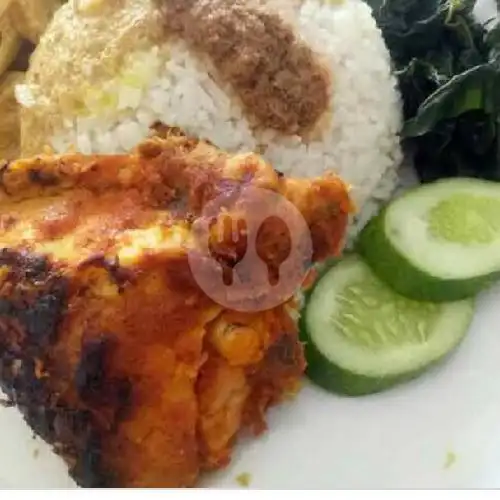 Gambar Makanan Nasi Padang RM Aie Gunuang, Jagakarsa 6