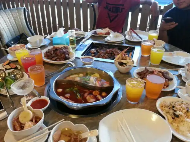 OIC Cafe & BBQ Steamboat Food Photo 4