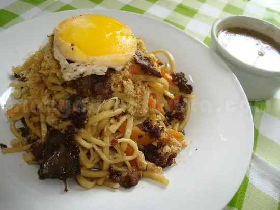 Pancit Center Food Photo 3