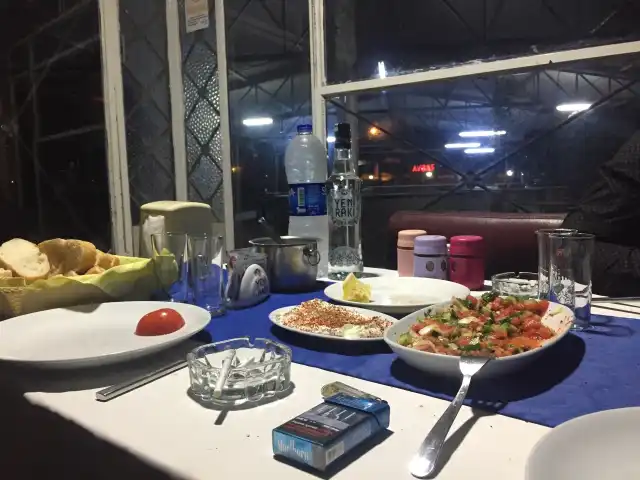 Yöre Et Mangal Restaurant'nin yemek ve ambiyans fotoğrafları 6