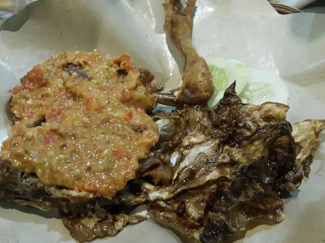 Gambar Makanan Ayam Gepuk Pak Gembus 8