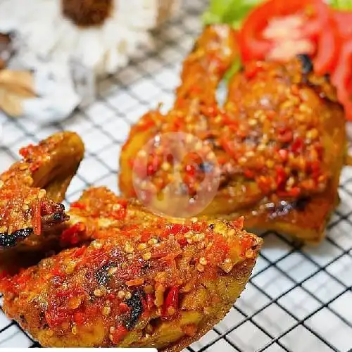 Gambar Makanan Ayam Bakar 10K & Lalapan Bang Gentong, Guntung Manggis 11