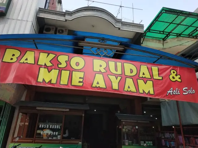 Gambar Makanan Bakso Rudal 8