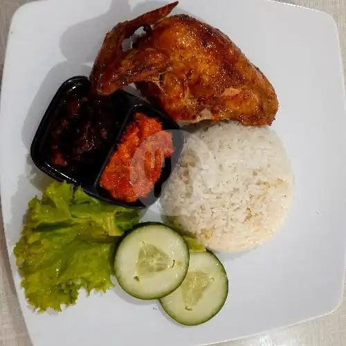 Gambar Makanan Ayam Guling SALWA Candi Mendut Mojolangu 6