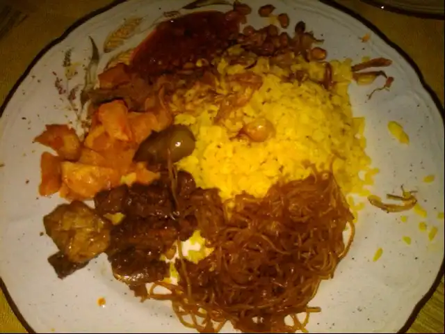 Gambar Makanan Nasi Kuning Ibu (Malam) 5