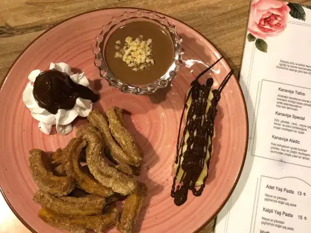 Kanaviçe Çikolata & Cafe'nin yemek ve ambiyans fotoğrafları 12