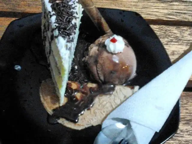 Gambar Makanan Queen House Ice Cream 6