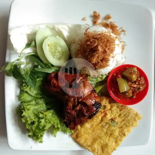Gambar Makanan Warung Pak Eddy Kebon Sirih, Pembangunan 11