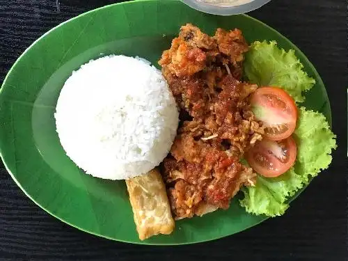 Ayam Geprek & Lalapan, Kedai 90, Abdul Azis Samad