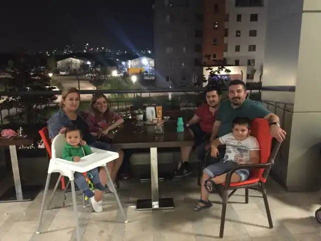 Kaşmir Göl Evleri Teras Cafe'nin yemek ve ambiyans fotoğrafları 18