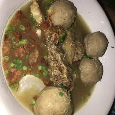 Mie Kocok Nampol