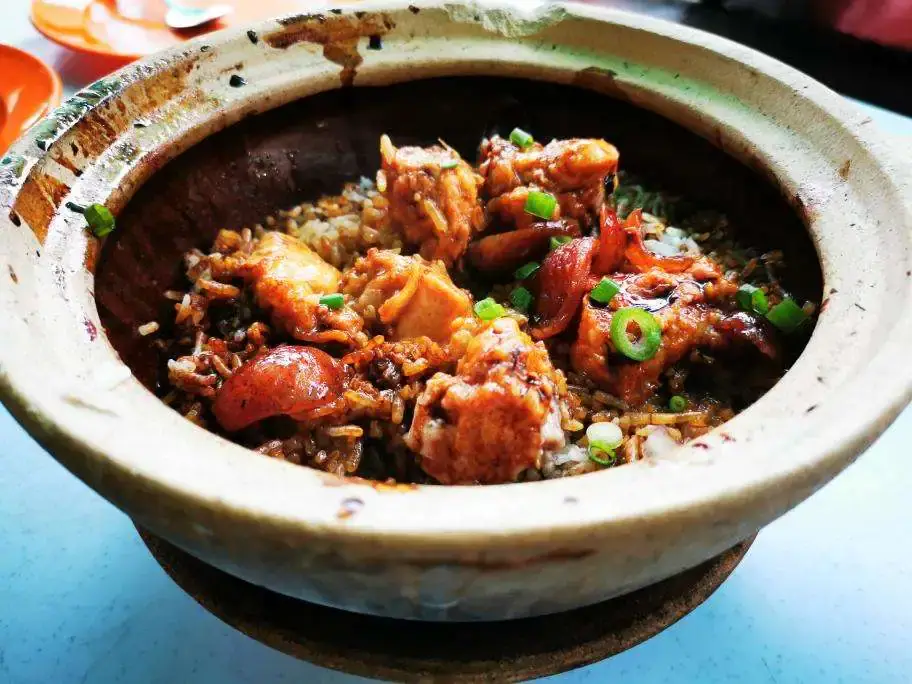 Hong Kee Claypot Chicken Rice Food Photo 1