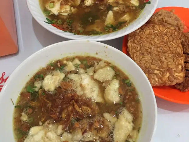 Gambar Makanan Kantin Soto Surabaya Laa Pindo 4