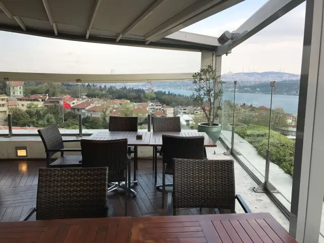 Summit Bar and Terrace - Conrad İstanbul Bosphorus'nin yemek ve ambiyans fotoğrafları 21