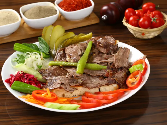 Cadde Döner'nin yemek ve ambiyans fotoğrafları 1