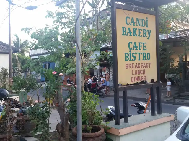 Gambar Makanan Candi Bakery 7