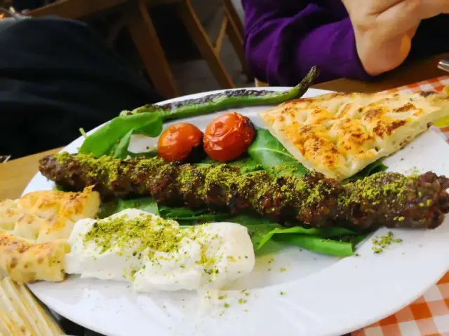 Urfalı Ciğerci Müslüm'nin yemek ve ambiyans fotoğrafları 30