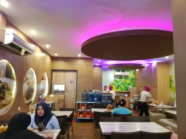 Gambar Makanan Solaria 4